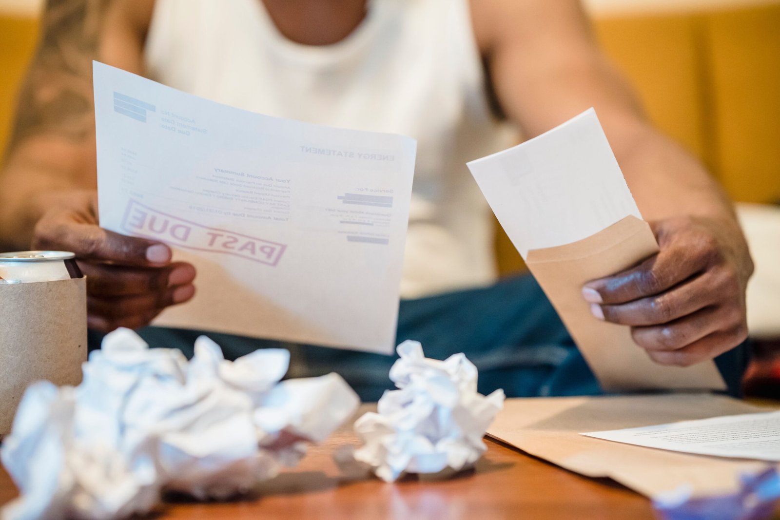 I Used to Struggle Paying My Bills Every Month. Here’s What Finally Changed.