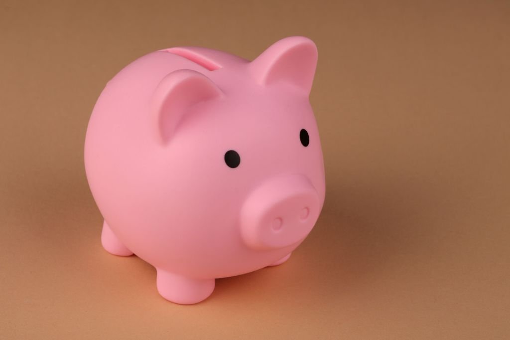 53% of Americans Can’t Cover a $1,000 Emergency. I’m Building Mine From Zero — Here’s My Plan.